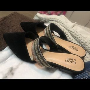 Woman’s shoes